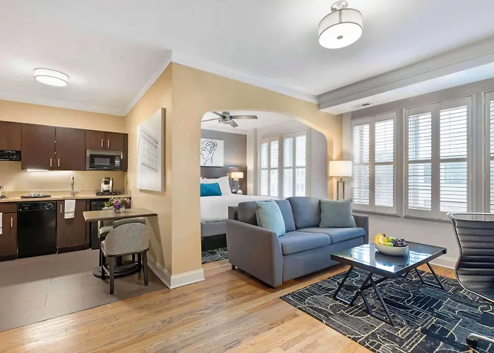 Western Hawthorne Terrace 3* Chicago