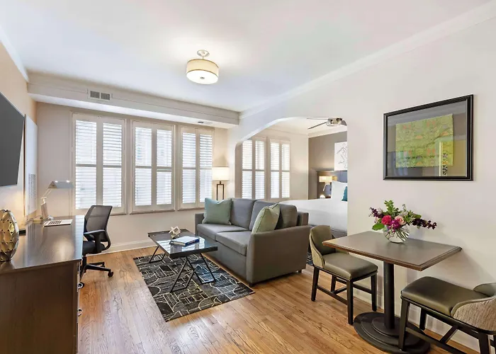 Western Hawthorne Terrace Hotel 3*